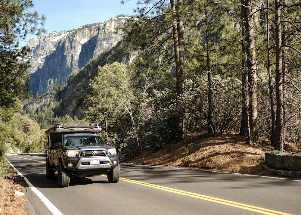 driving through yosemite valley - four wheel campers