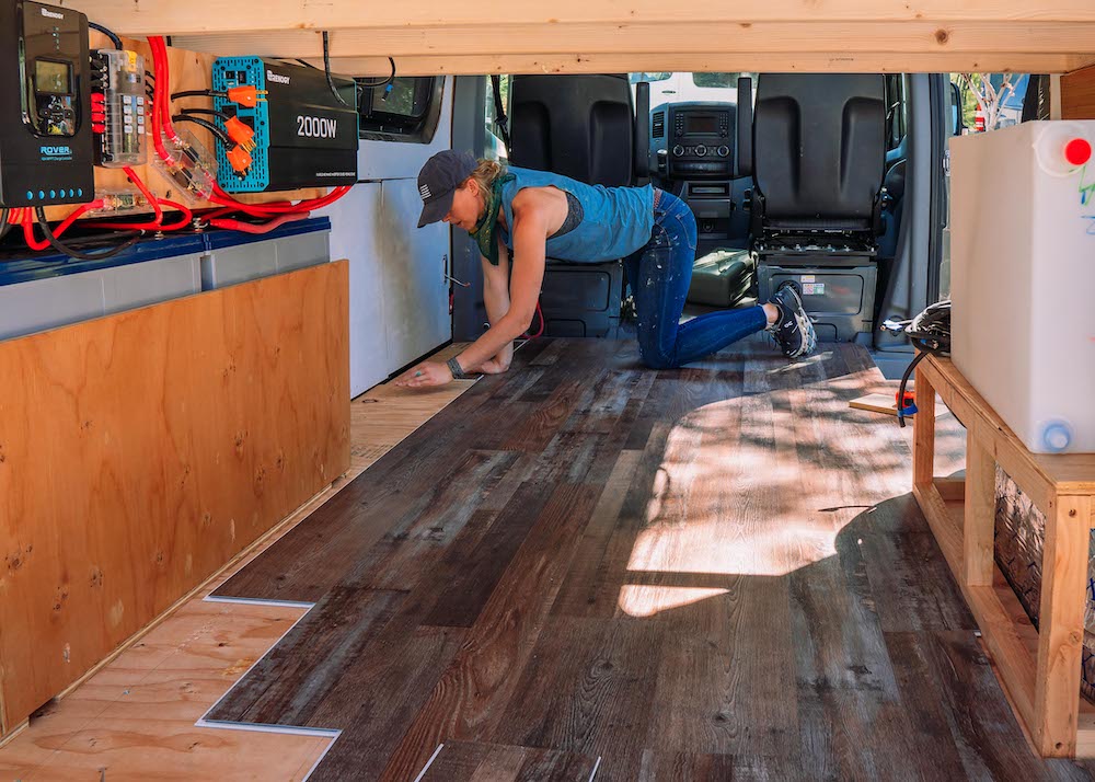 Ceiling Walls Flooring Cabinetry, How To Install Laminate Flooring In Van