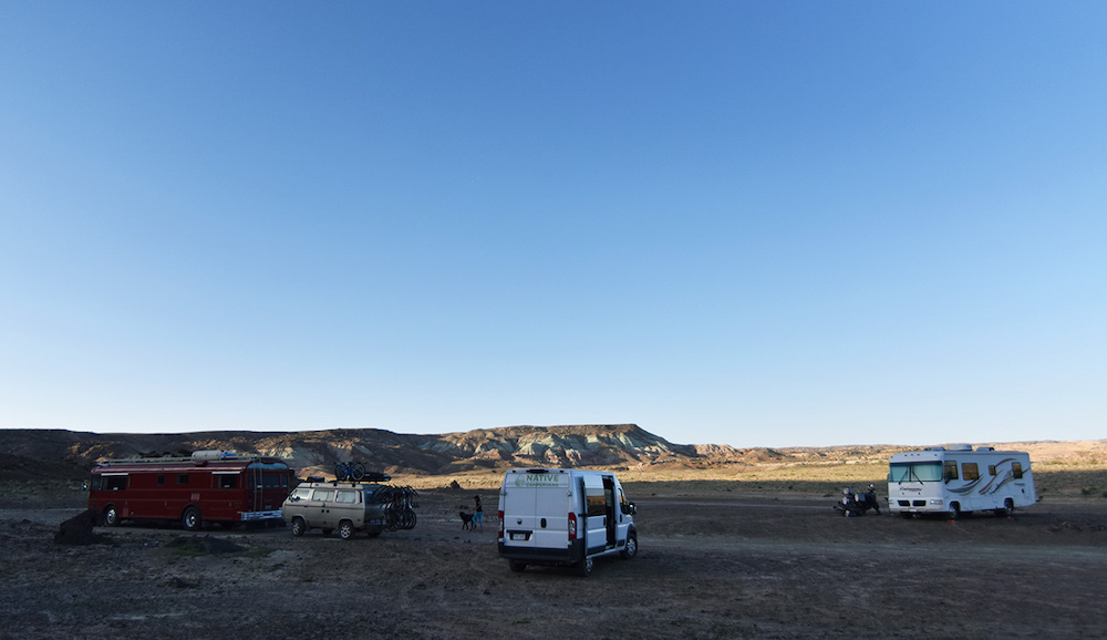 multiple vans camping - assurer sa van