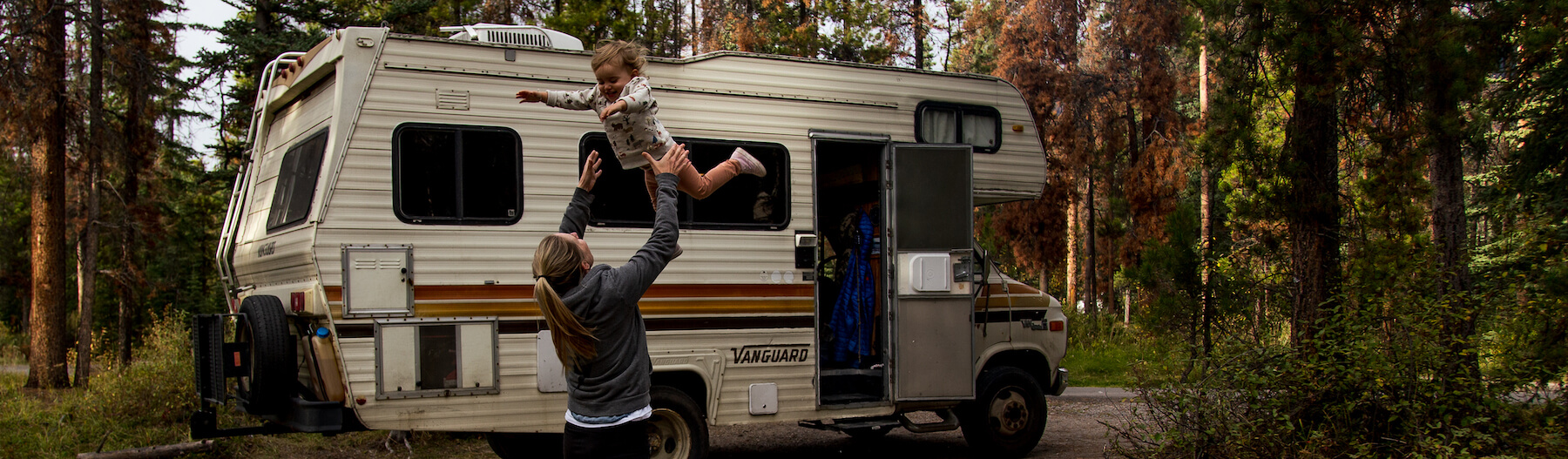 Traveling as parents: why renting a van is the best decision you can make